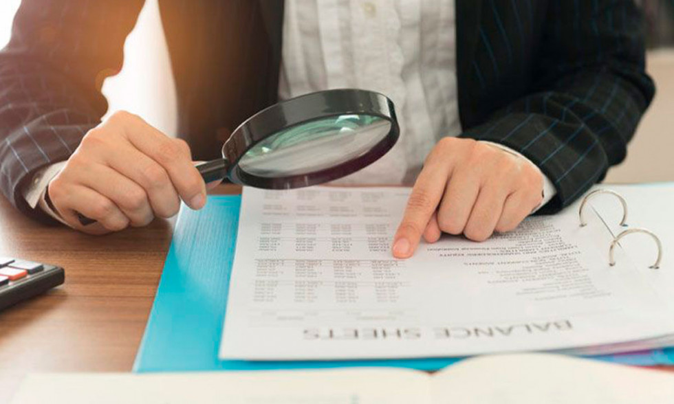 Auditoria financiera cumplimiento normativo
