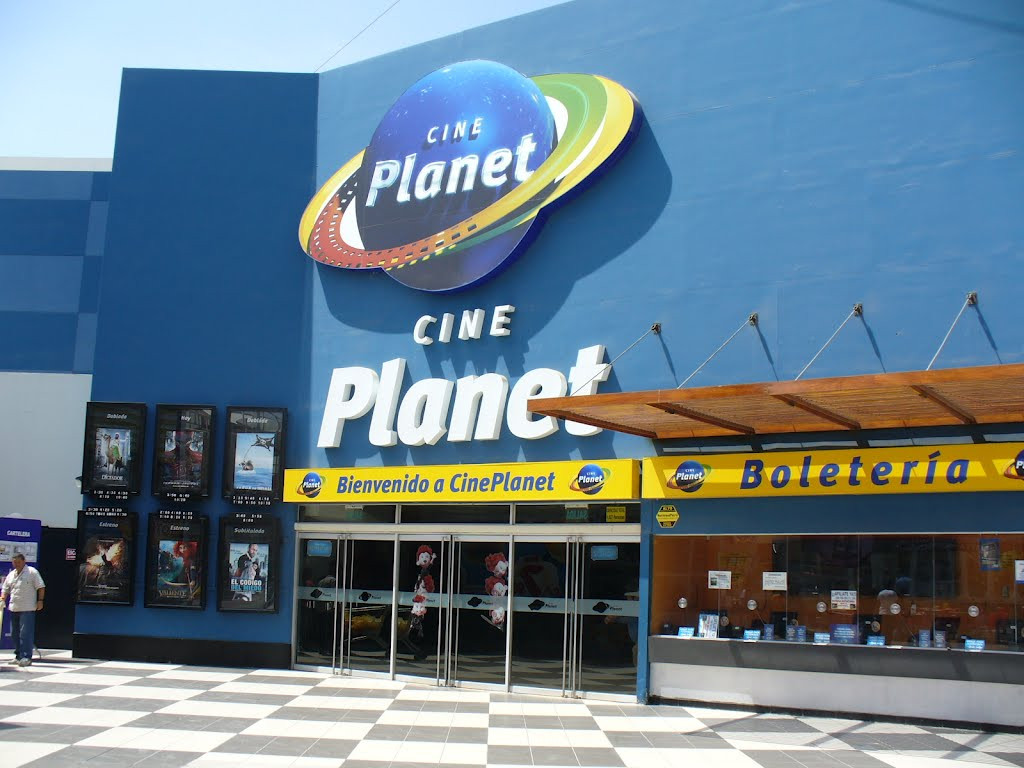 Cineplanet san mguel
