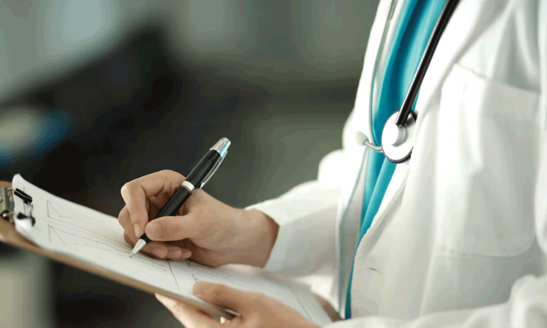 El mercado laboral de EE. UU. se debilita y las empresas miran con cautela el 2025