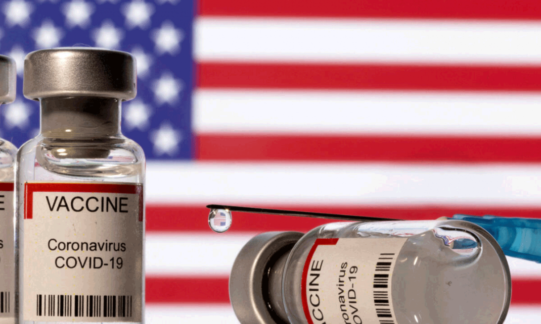 EE. UU. restringe vacunas COVID este otono Impacto economico y desafios logisticos